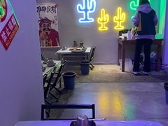 -夜火烤摊·东北烧烤酒场·老杨小黄鱼