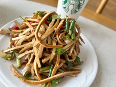 -美渝石锅鱼(礼嘉直营店)