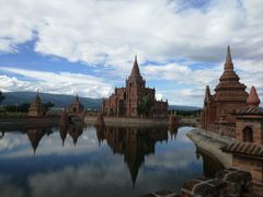 -一寨两国风景区