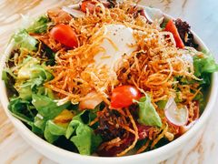 藜麦窝蛋沙拉-The Rug Cafe(王府中环店)