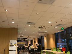 -麦当劳(三亚凤凰机场店)