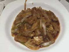 葱烧蹄筋-闫府私房菜·百年鲁菜(恒隆店)