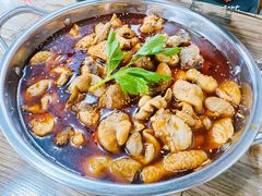 -肥肠鸡冷锅串串(广元利州广场店)