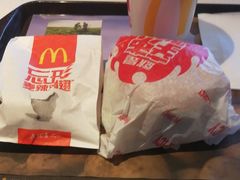 -麦当劳(七宝乐购店)