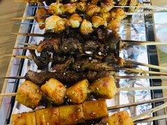 -烤满分·东北烧烤(首经贸店)