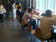 大堂-麦当劳(北京上地十街餐厅店)