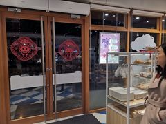 面包甜点陈列柜-85度C(生甜甜圈研究工坊·上海局门店)