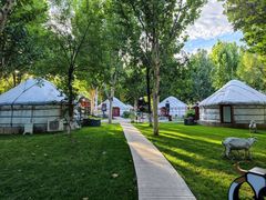 -九十九顶毡房(阜石路店)