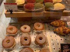-罗森尼娜(解放西路店)