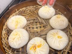 蟹粉汤包-殷记大酒店