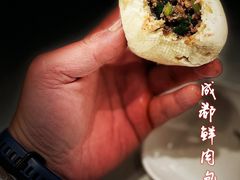 -李与白包子铺(桐梓林店)