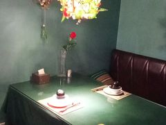 -忘忧草融合私房菜(红鼎国际店)