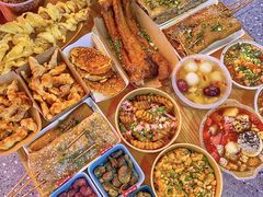 -八一路好吃街(雨田商务大厦店)