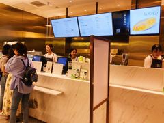 -奈雪的茶(湖滨银泰in77C区PRO店)