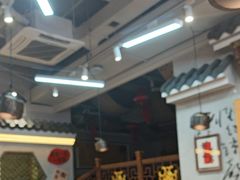 -来龍儿鲜切牛肉自助老火锅
