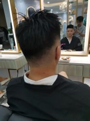点击看大图 -黛蓝形象定制