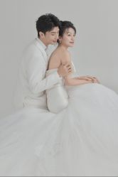-蒙太奇婚纱摄影(万达店)