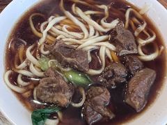 -清真吴记门钉肉饼·喜多利