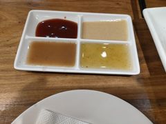 -新澳港式茶餐厅(余姚路店)