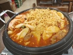 -贵宾庄炸酱面·韩式料理(高区店)