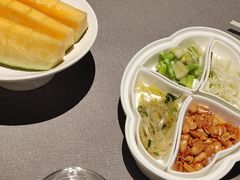 -左庭右院鲜牛肉火锅黑金店(陆家嘴中心店)