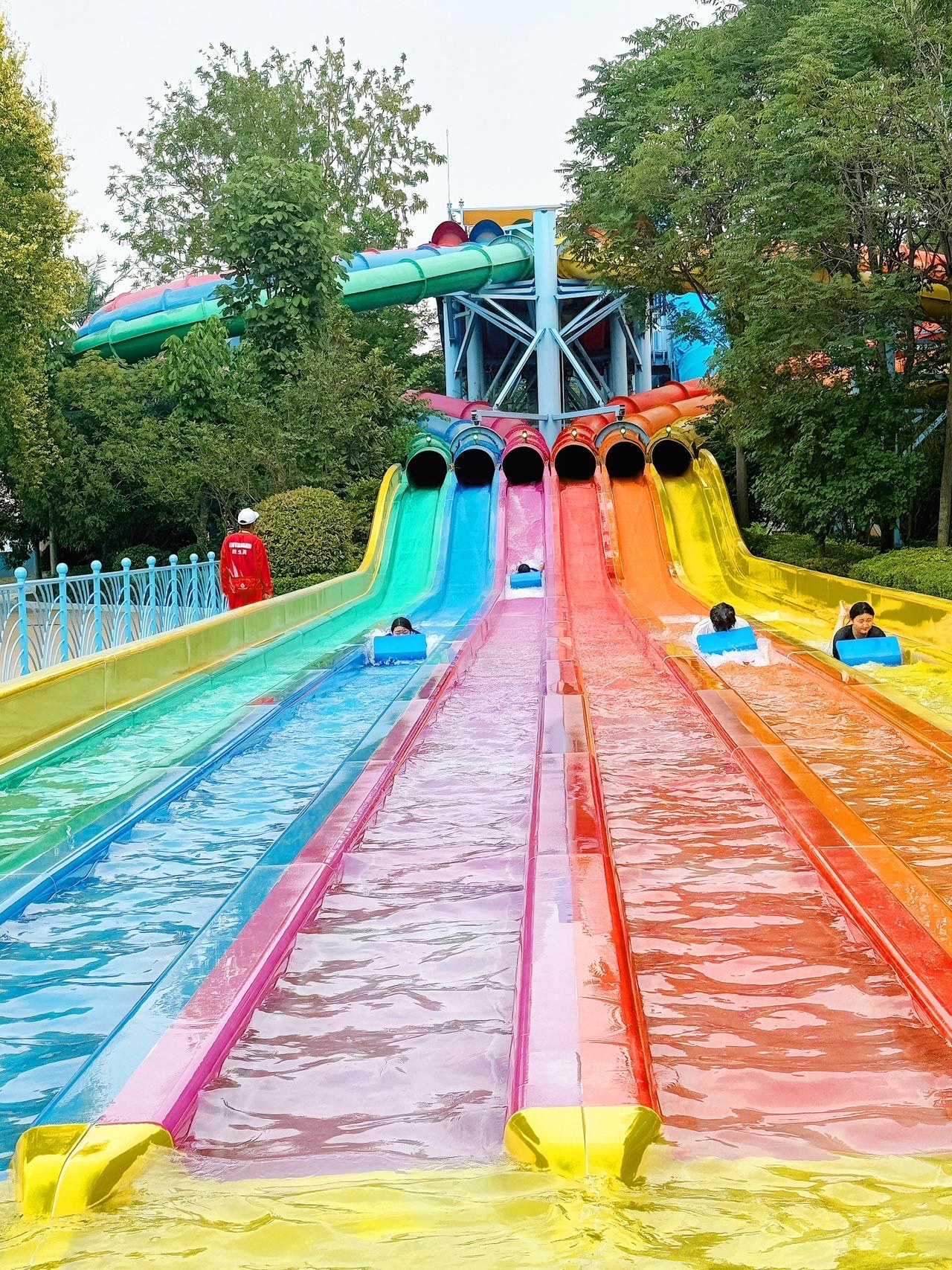 这绝对是今夏最炸的水上神话乐园!