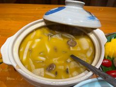 -老滇山寨•云南特色菜•地方菜•民族风情歌舞表演(金碧店)