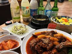 -喇喇排骨火锅·传统韩式脊骨汤(望京西园总店)