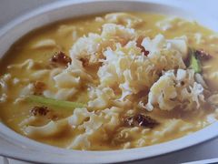 翅汁琥珀绣球菌-食悦江南·淮扬菜·烤鸭(亚运村·惠新店)