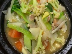 杂菜煲-鑫悦楼煎蟹·16年海鲜大排档