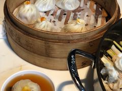 蟹粉小笼包-绿波廊(豫园店)