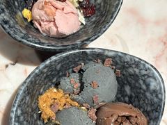 -哥老官重庆美蛙鱼头(西湖银泰十一哥店)