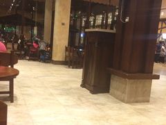 等位区-雨林餐厅(长隆海洋王国店)
