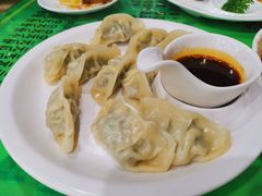 荠菜蒸饺-令氏家外家周秦食府(高新店)