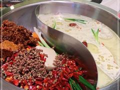 -沸炉重庆老火锅(军事博物馆店)