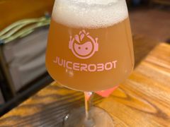 击倒巨人暴龙苏美式淡色艾尔-JuiceRobot·手工意大利面&汉堡精酿(珠江新城店)