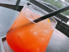 -UNI UNI(环亚凯瑟琳店)