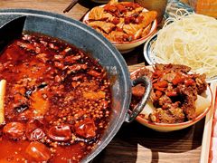 番茄牛油鸳鸯锅底-袁山山重庆火锅(丈八北路店)