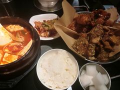 萝卜泡菜-富乐满韩国正宗炸鸡韩国料理(虹泉路店)