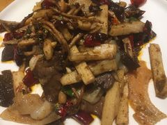 -十三式重庆江湖菜(金茂览秀城店)