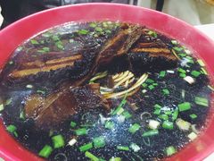 -小龙大肉面馆