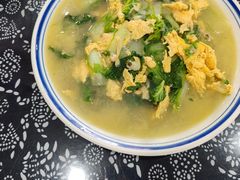 蛤蜊肉粉丝小白菜-八两八金·莱芜特色炒鸡(市南漳浦路店)