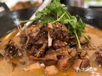 噗翻了一下相册感觉都要变成饭桶了