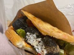 -自黑豆夫·臭豆腐夹馍(四海唐人街店)