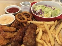 -必胜客(鼓楼店)