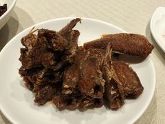 -品悦酒店(三林古镇店)