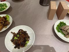 -泓历皇朝酒店(东亭店)