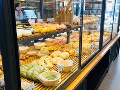 -焙丽拾光(麦凯乐直营店)