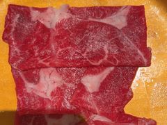 -牛YO寿喜烧·铁板烧和牛火锅自助(市府恒隆店)