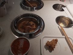 -龍歌自助小火锅(市南金茂湾店)